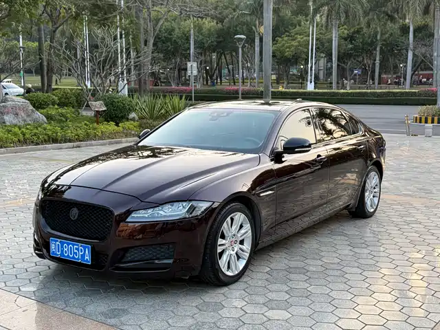 JAGUAR XFL