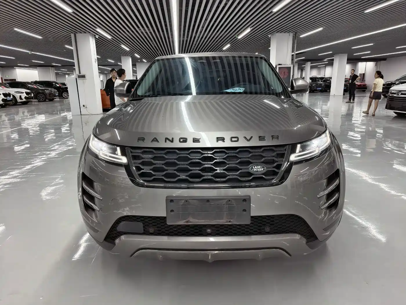 Фото 2 - Land Rover Range Rover Evoque