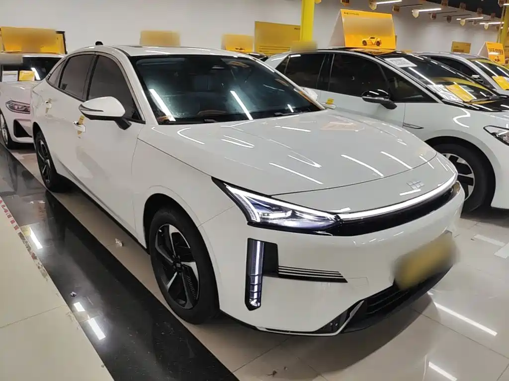 Geely Galaxy Galaxy L6 2026 2025 EM-i 140km Explorer+ Edition