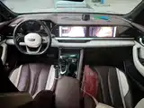 Фото 5 - Geely Monjaro