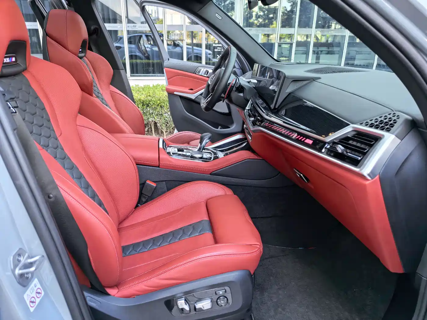 BMW X5 M 2023 Model X5 M Thunder Edition фото 30