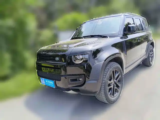 Land Rover Defender 2022 110 P400 X-DYNAMIC HSE — фото 1