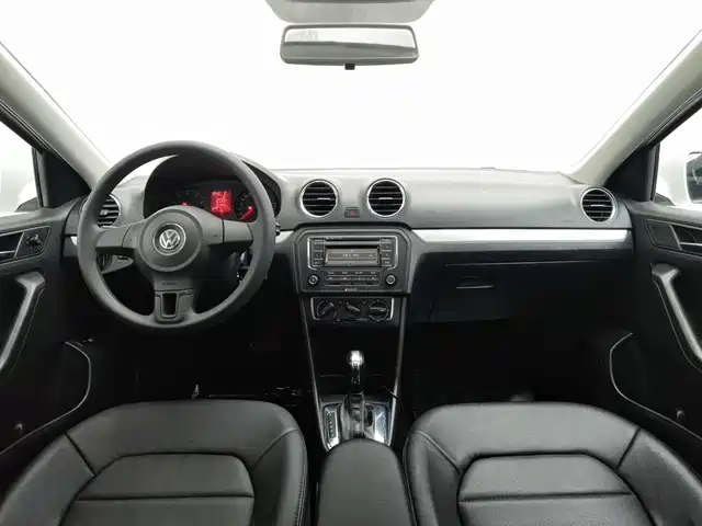 Volkswagen Jetta 2015 Value Edition 1.6L Automatic Comfort — фото 5