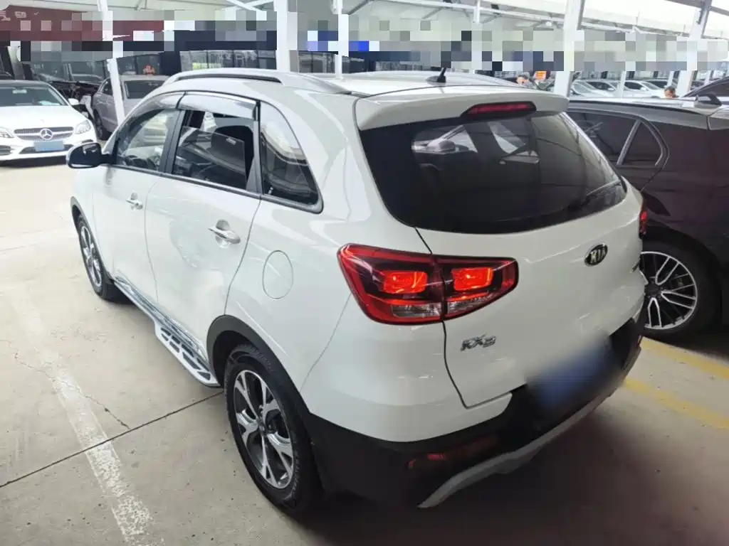صورة 5 - Kia KX3