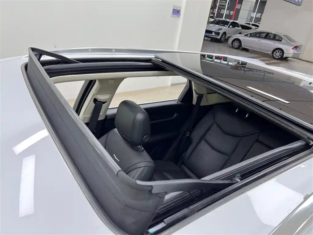 Cadillac XT5 2018 28T 4WD Luxury фото 13