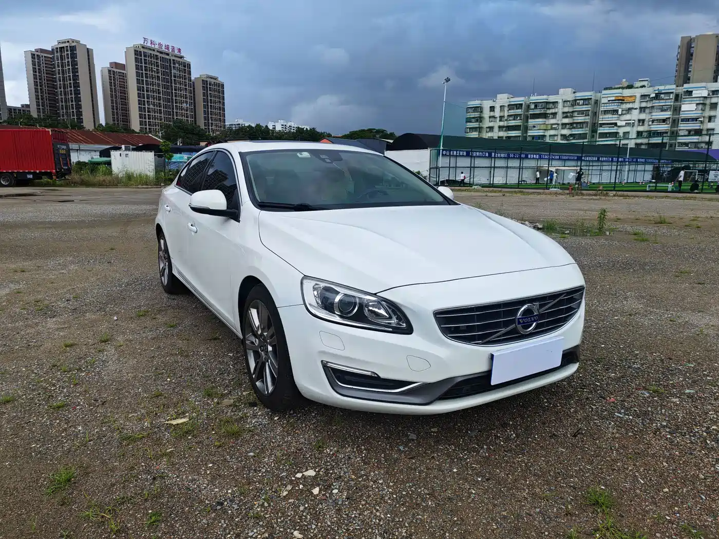 Фото 3 - Volvo S60