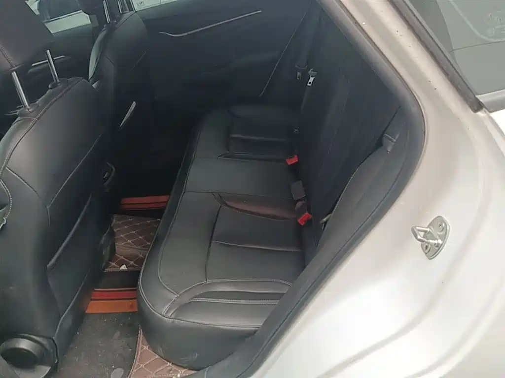Buick Excelle 2018 18T Automatic Elite фото 17