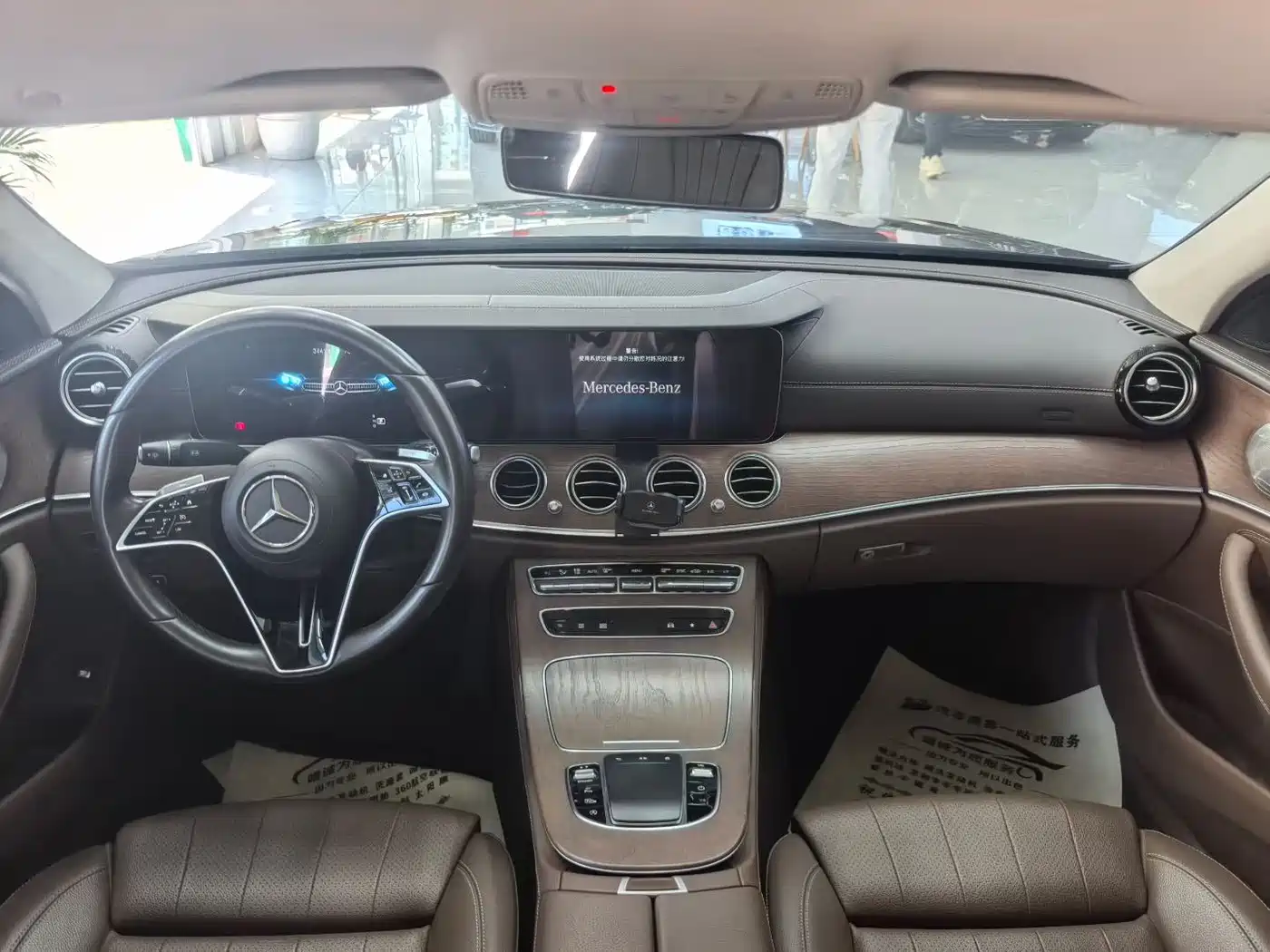 Mercedes-Benz E-Class 2022 E 300 L Fashion фото 5