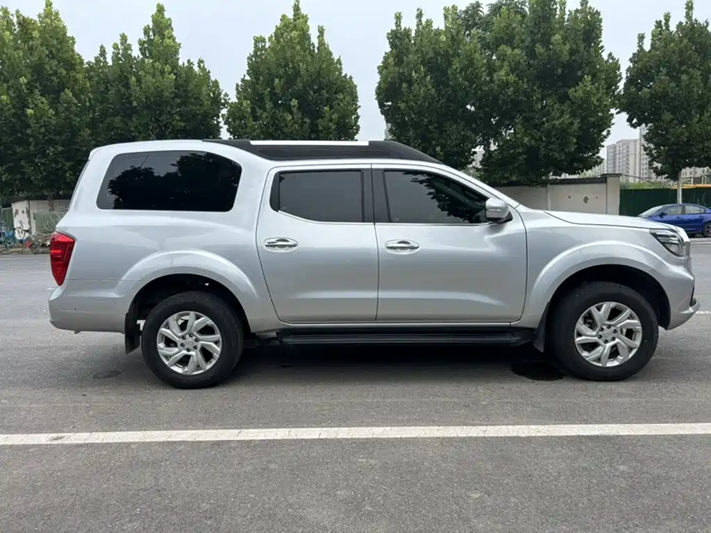 Dongfeng Palasso 2021 2021 1.8T Manual 4WD Elite Edition