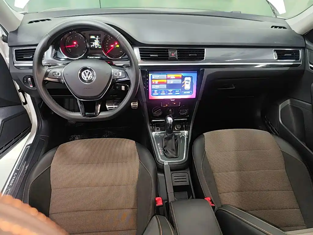 Volkswagen C-TREK 2019 2018 1.5L Automatic Comfort