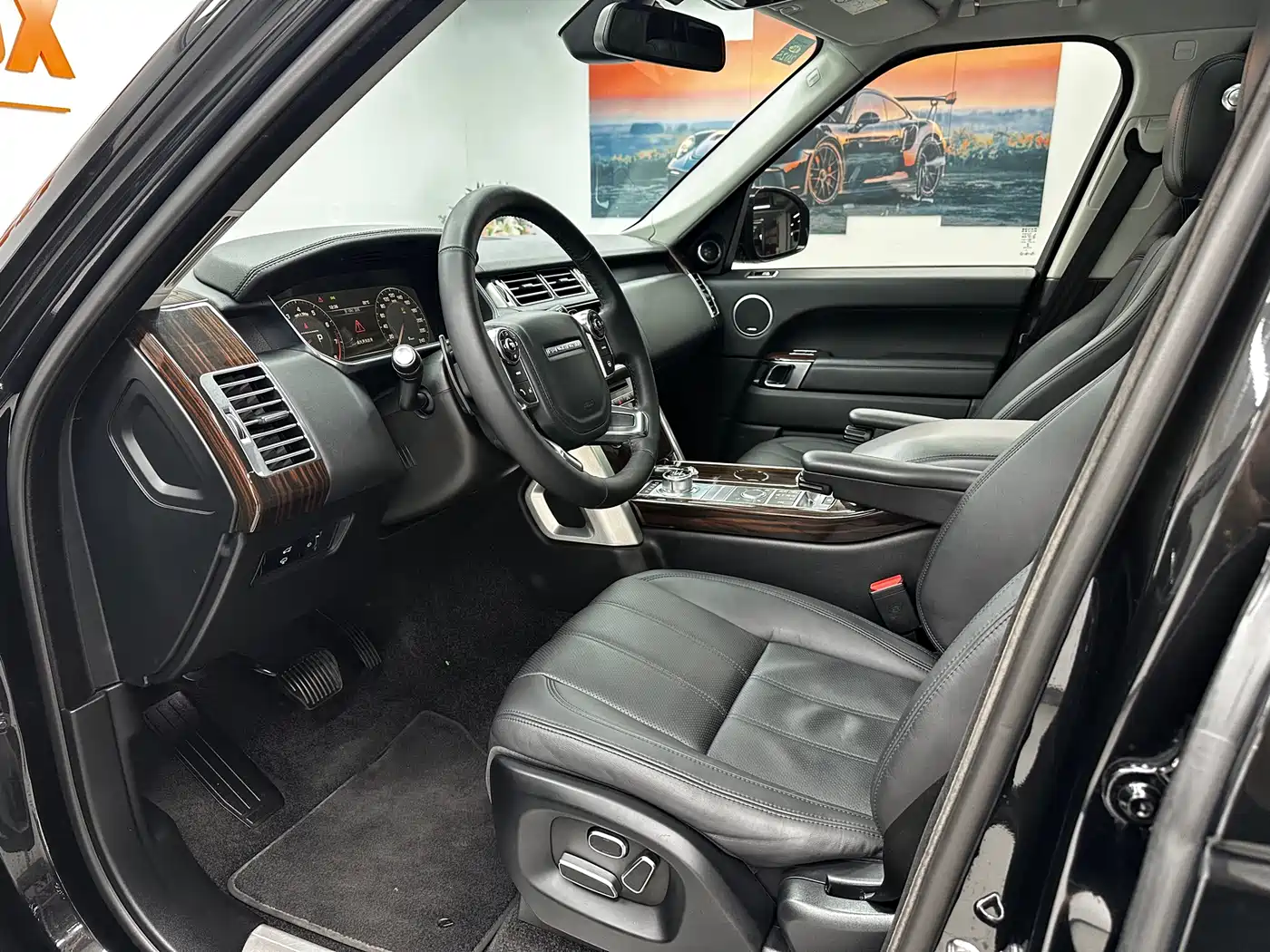 Land Rover Range Rover 2015 3.0 SC V6 Obsidian Limited Edition фото 11