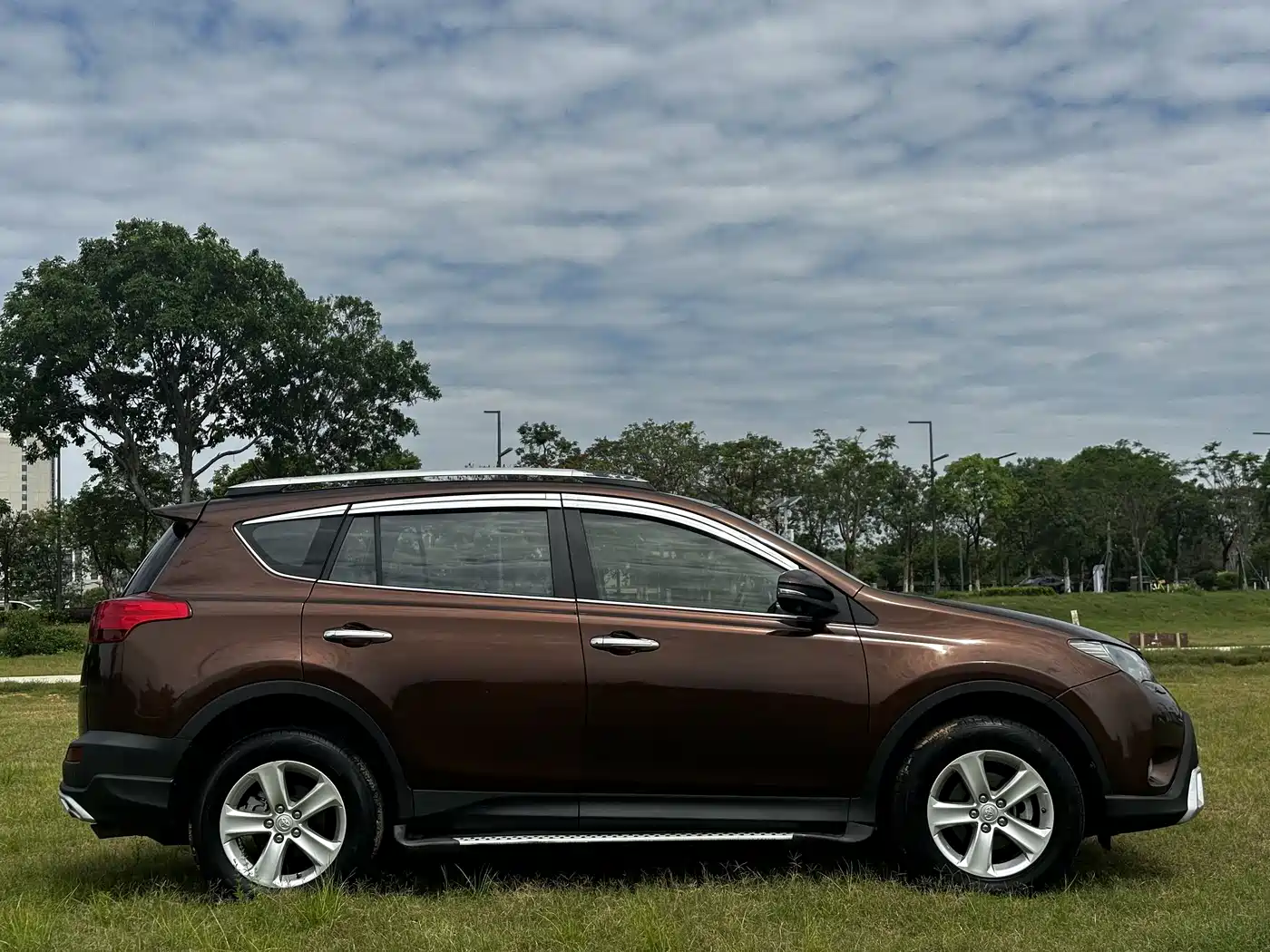 Toyota RAV4 Rongfang 2013 2.5L Auto 4WD Elite фото 5