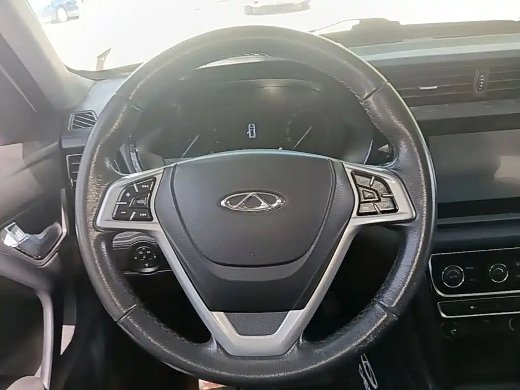 Chery Tiggo 3 2016 2016 1.6L CVT Smart Edition
