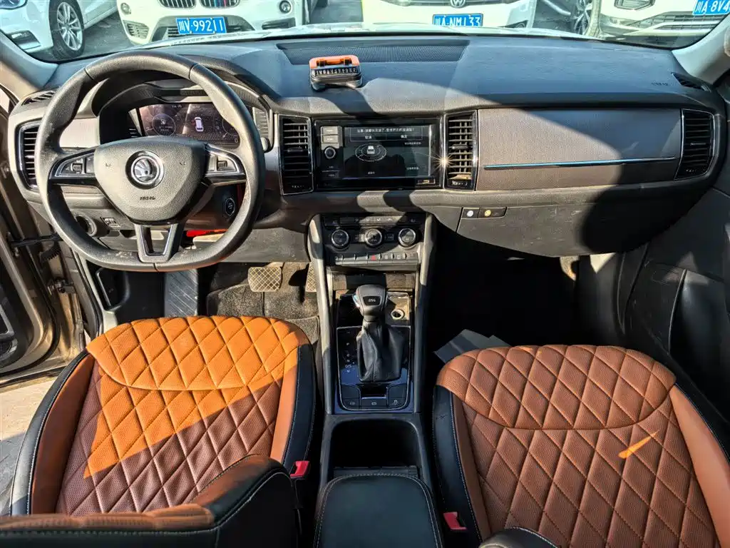 Škoda Kodiaq 2020 TSI330 5-Seater 2WD Comfort Edition фото 11