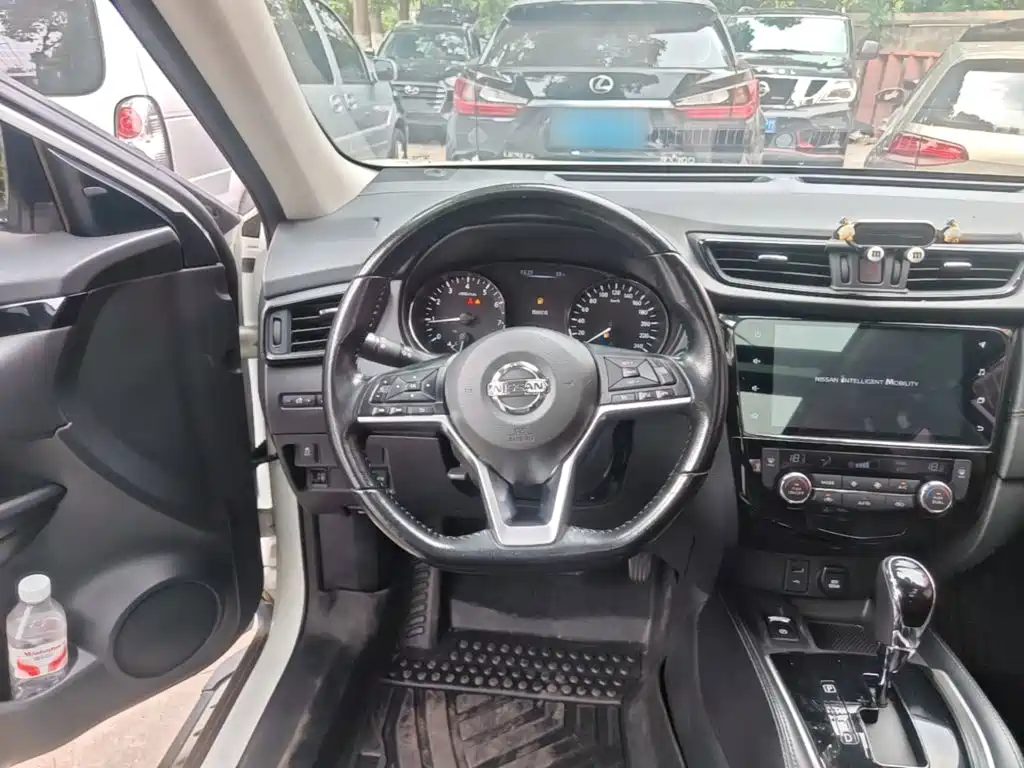 Photo 11 - Nissan X-Trail