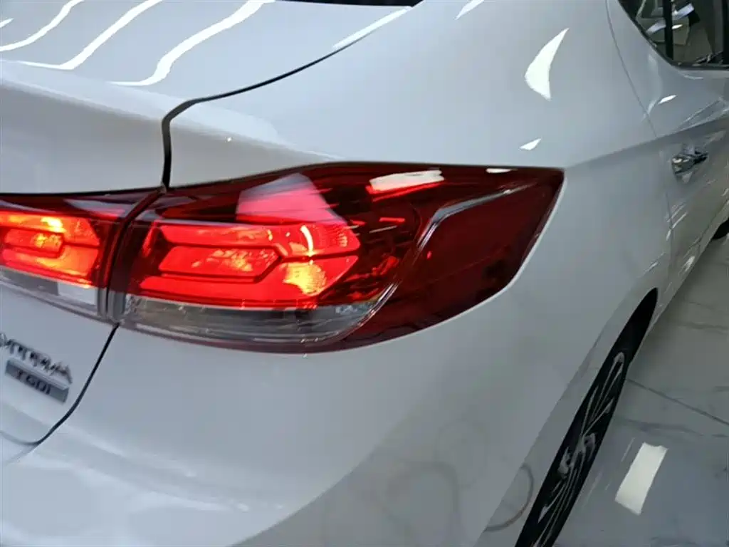 Hyundai Elantra 2019 1.4T Dual-clutch XuanDong·Vitality Type фото 8