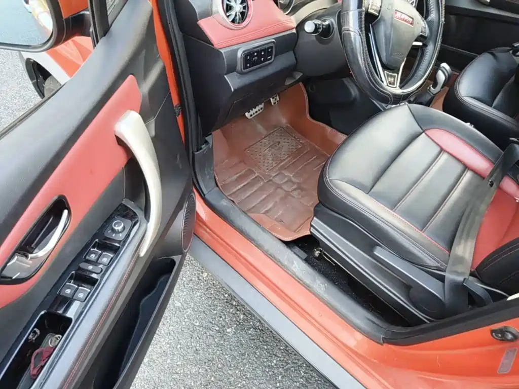 Haval H1 2015 2015 1.5L AMT Luxury