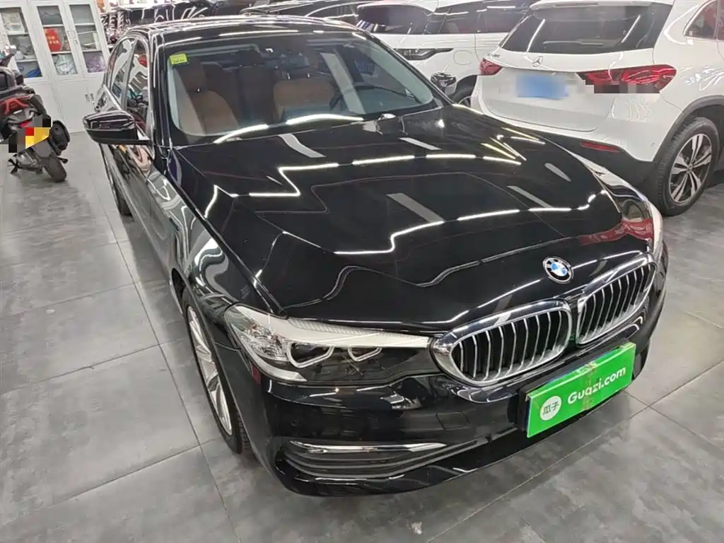 BMW 5 Series 2018 528Li Launch Special Edition фото 4