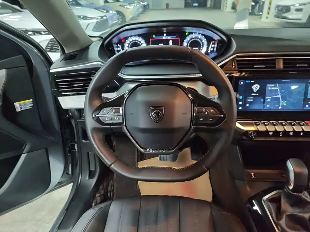 Peugeot 408 2025 2022 1.6T Light Chaser Edition