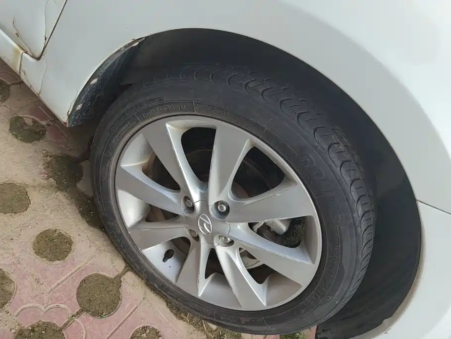 Фото 6 - Hyundai Verna