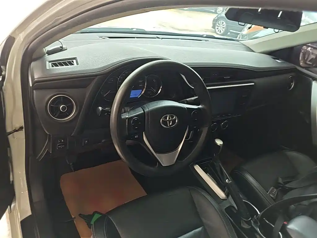 Toyota Levin 2017 Facelift 185T CVT Leading Edition China V фото 11
