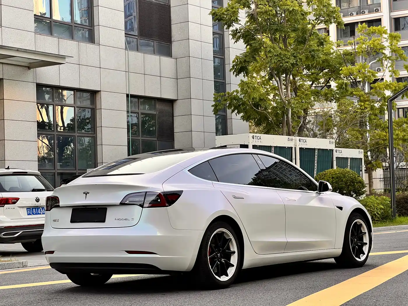 Tesla Model 3 2020 2020 Facelift Standard Range RWD Upgrade