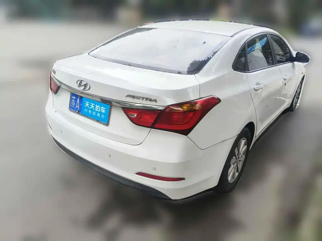Фото 2 - Hyundai Mistra