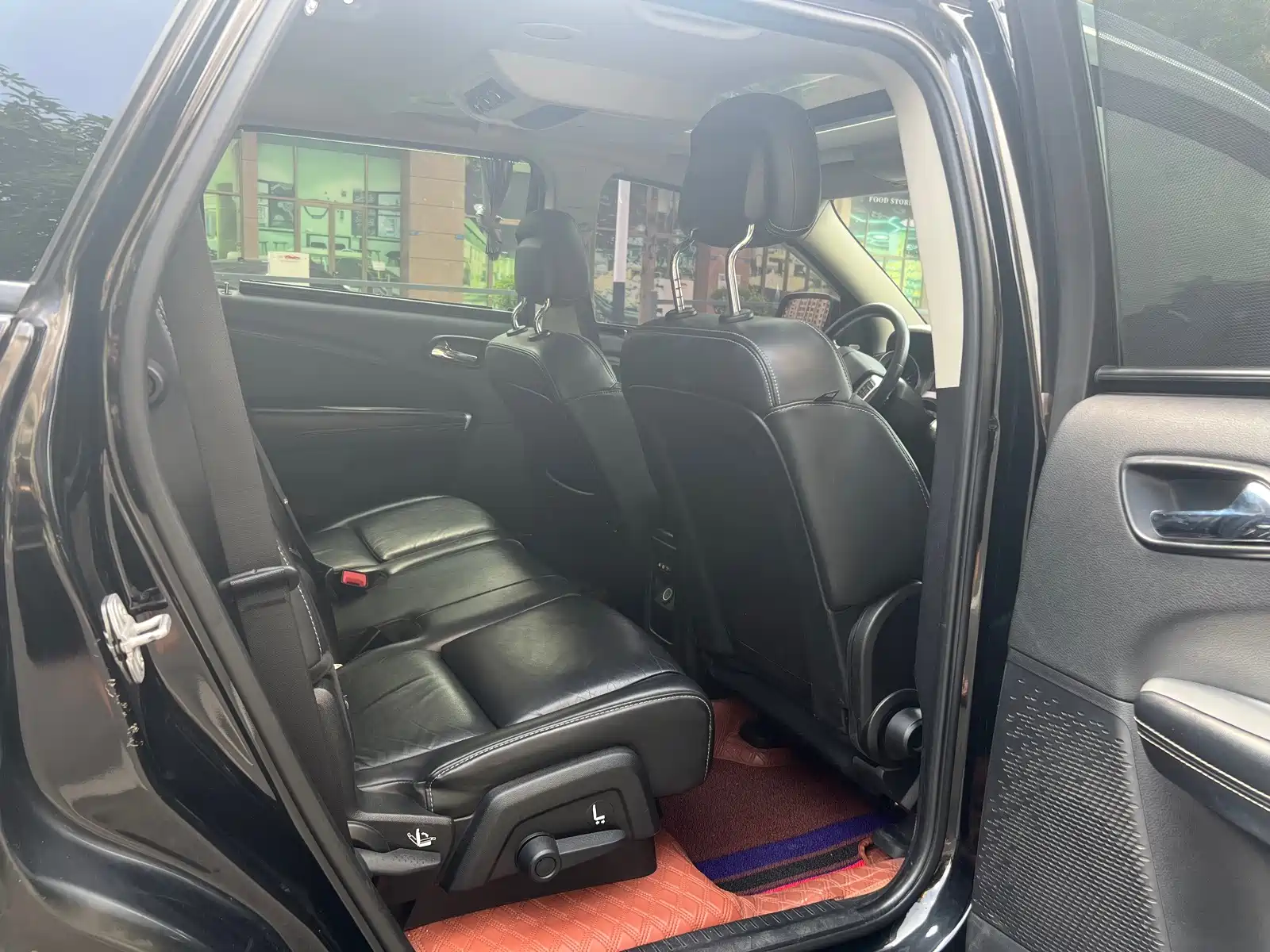 Фото 14 - Dodge Journey