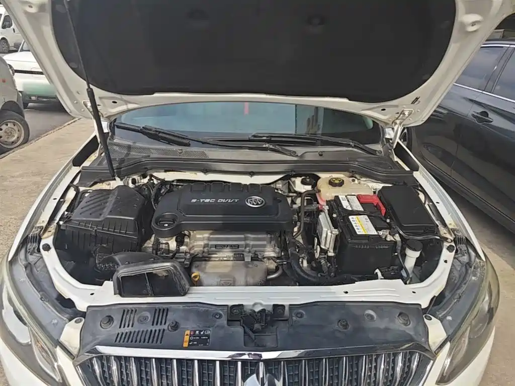 Buick Excelle 2017 15N Automatic Progressive фото 20