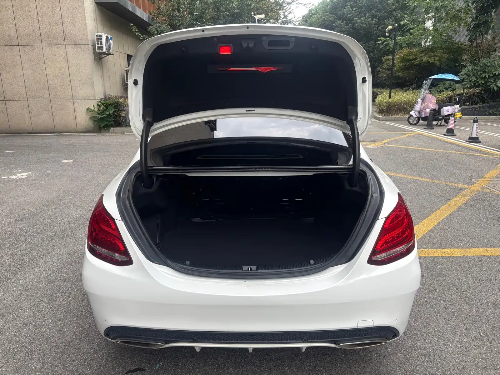 Фото 16 - Mercedes-Benz C-Class