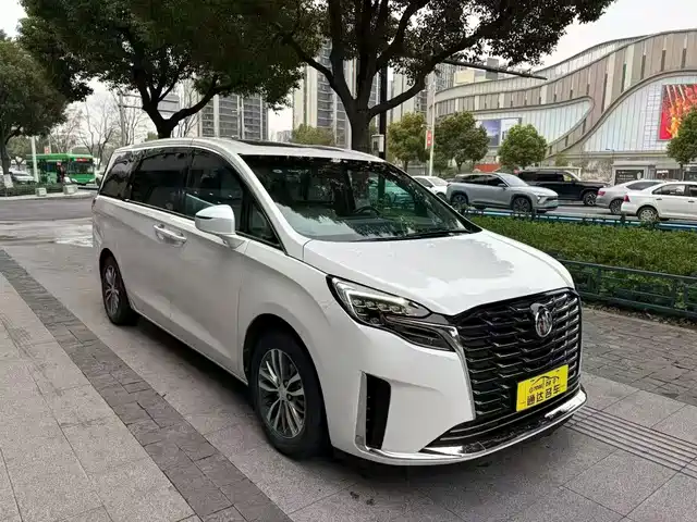Buick GL8 2022 ES Landmark 653T Premium — фото 3