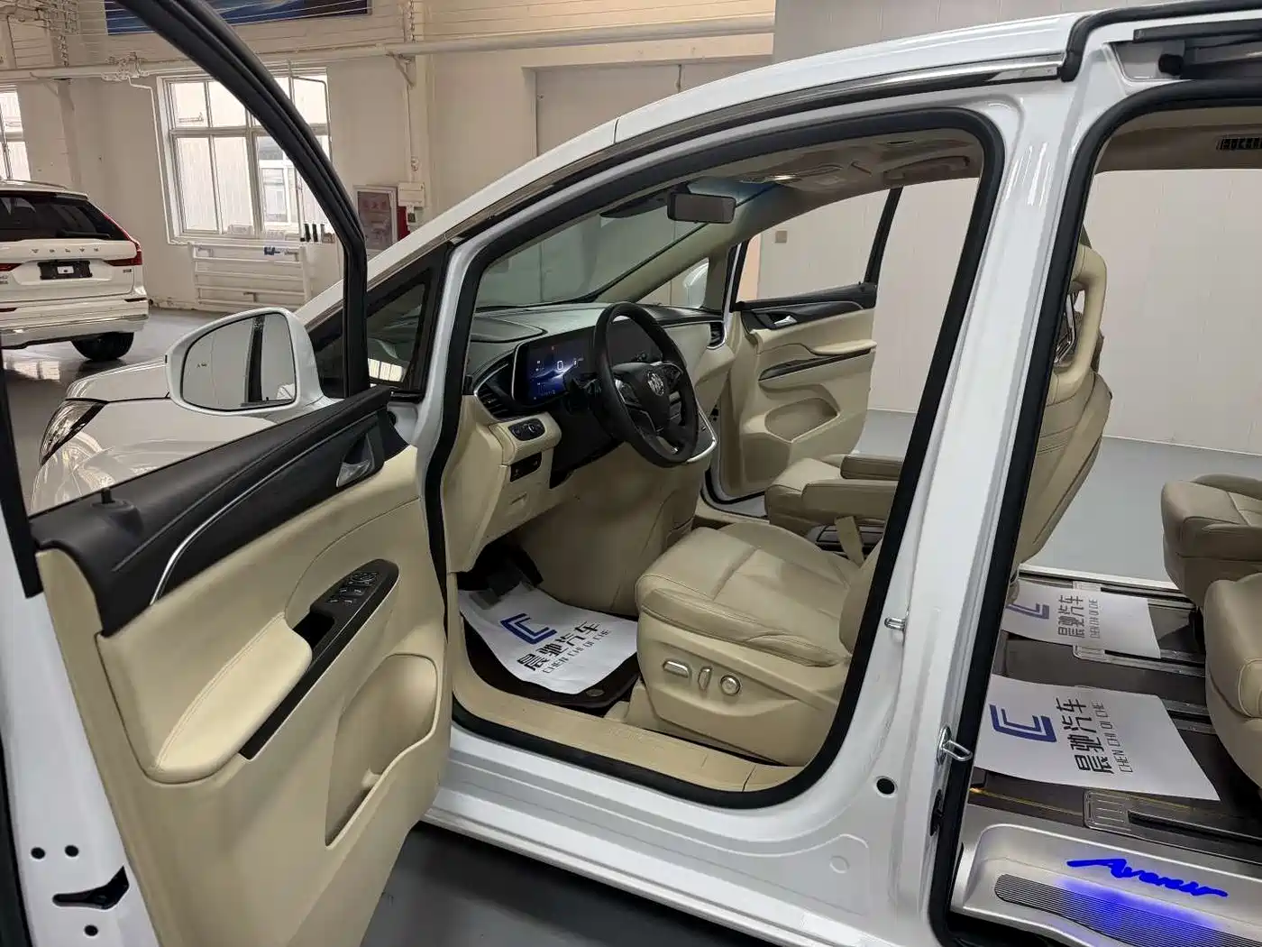 BUICK GL8