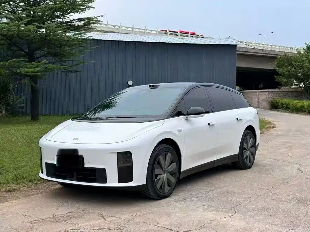 2026 Li Auto i6
