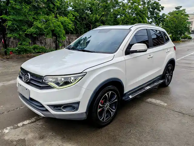FAW Senya R7 2017 Facelift 1.6L Automatic Luxury