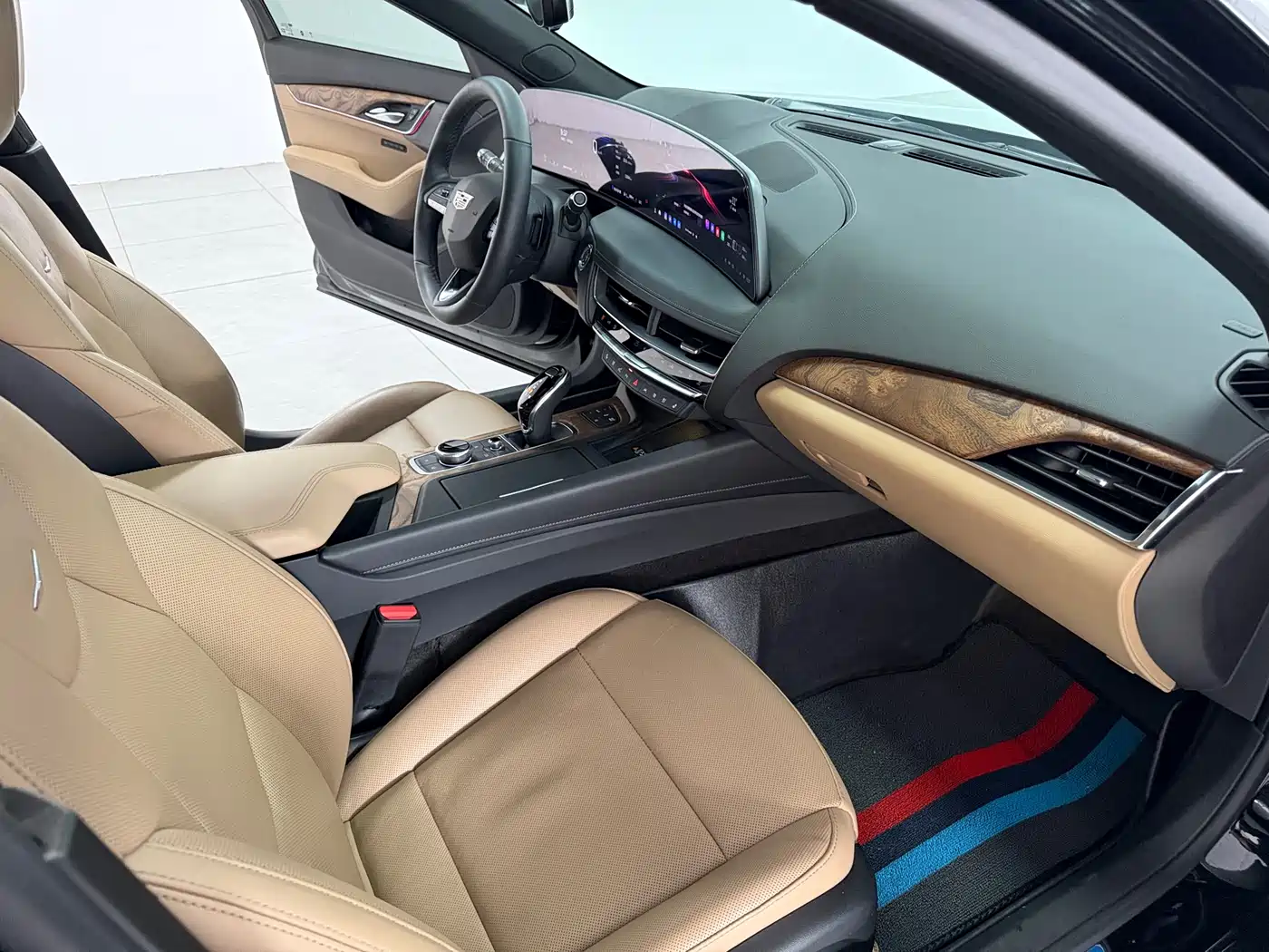 Cadillac CT5 2024 28T Premium фото 17