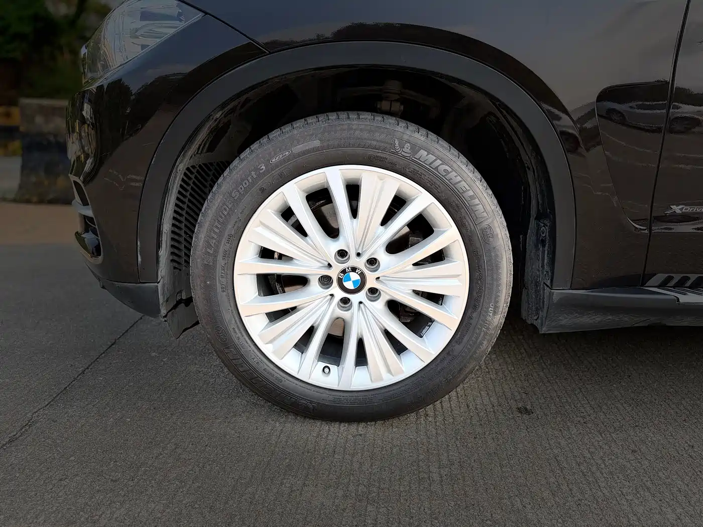 BMW X5 (Import) 2014 xDrive35i Leading фото 13