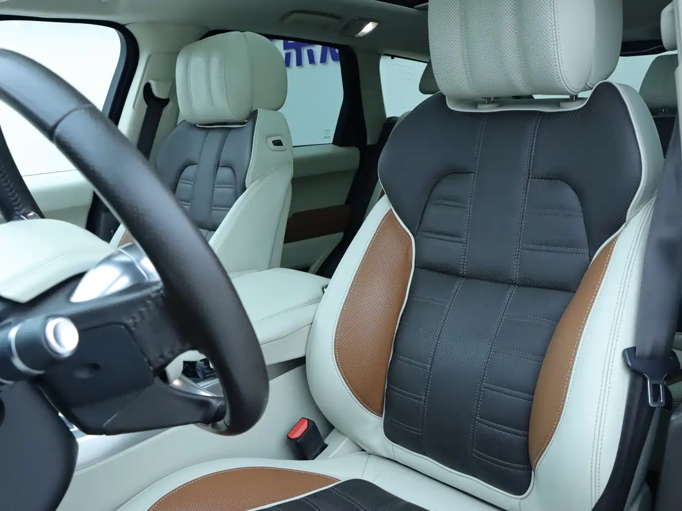 Land Rover Range Rover Sport 2014 3.0 SC V6 Trendsetting Genesis Edition фото 7