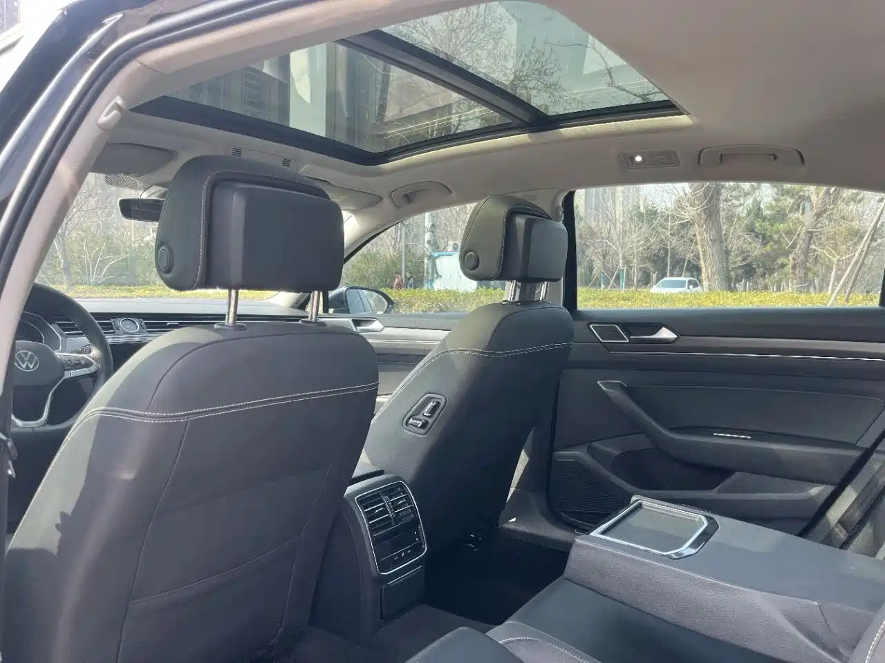 Volkswagen Magotan 2020 330TSI DSG Leading фото 9
