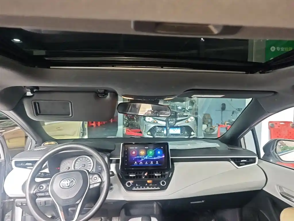 Toyota Levin 2019 185T CVT Luxury Edition China VI фото 18