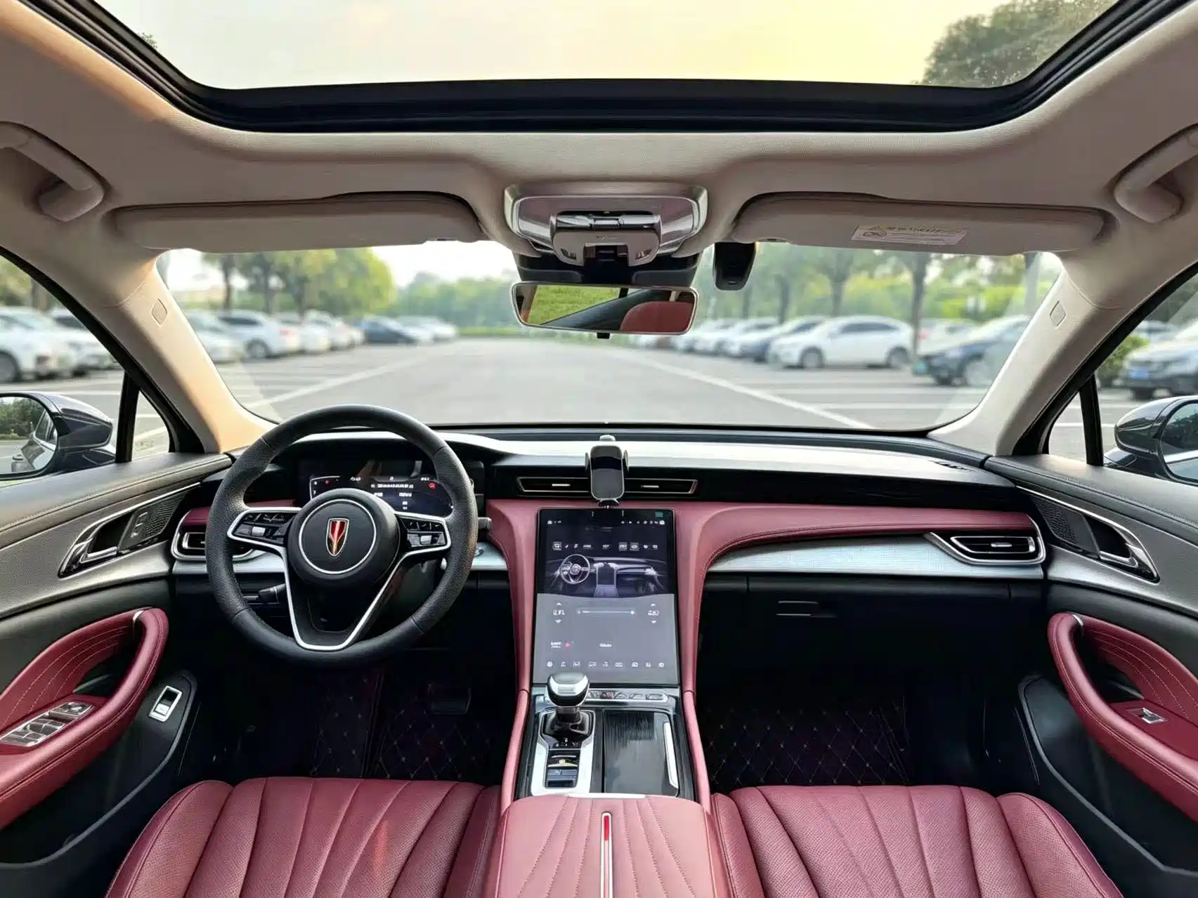Фото 5 - Hongqi H5