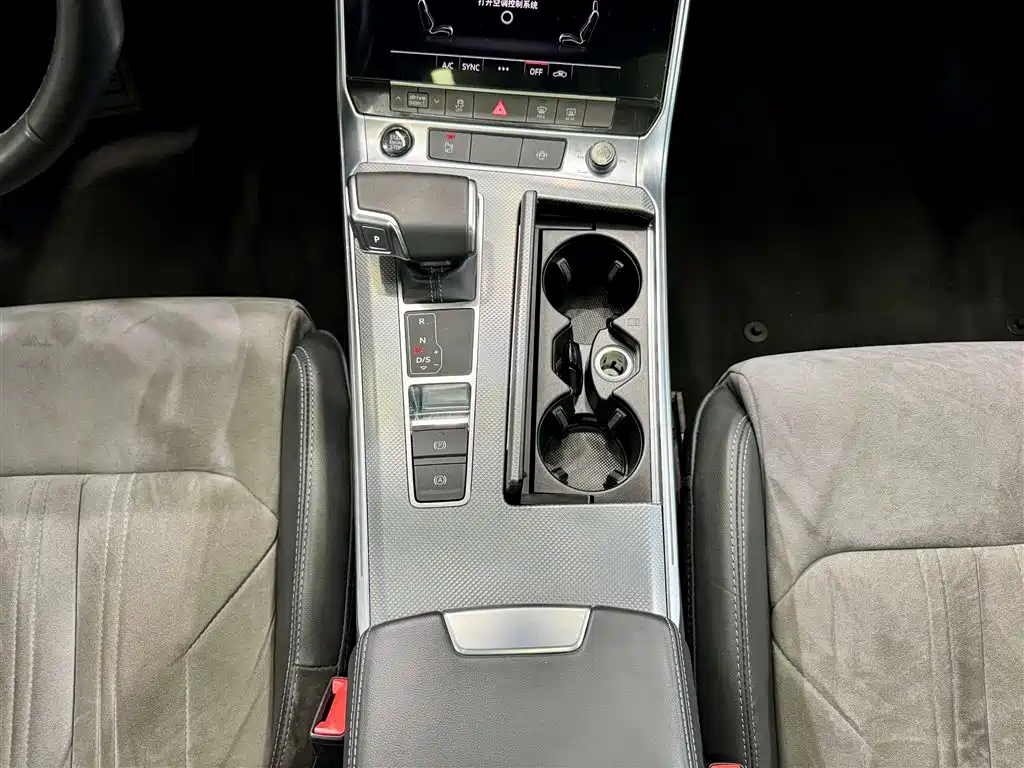 Audi A6L 2022 45 TFSI Premium Dynamic фото 21