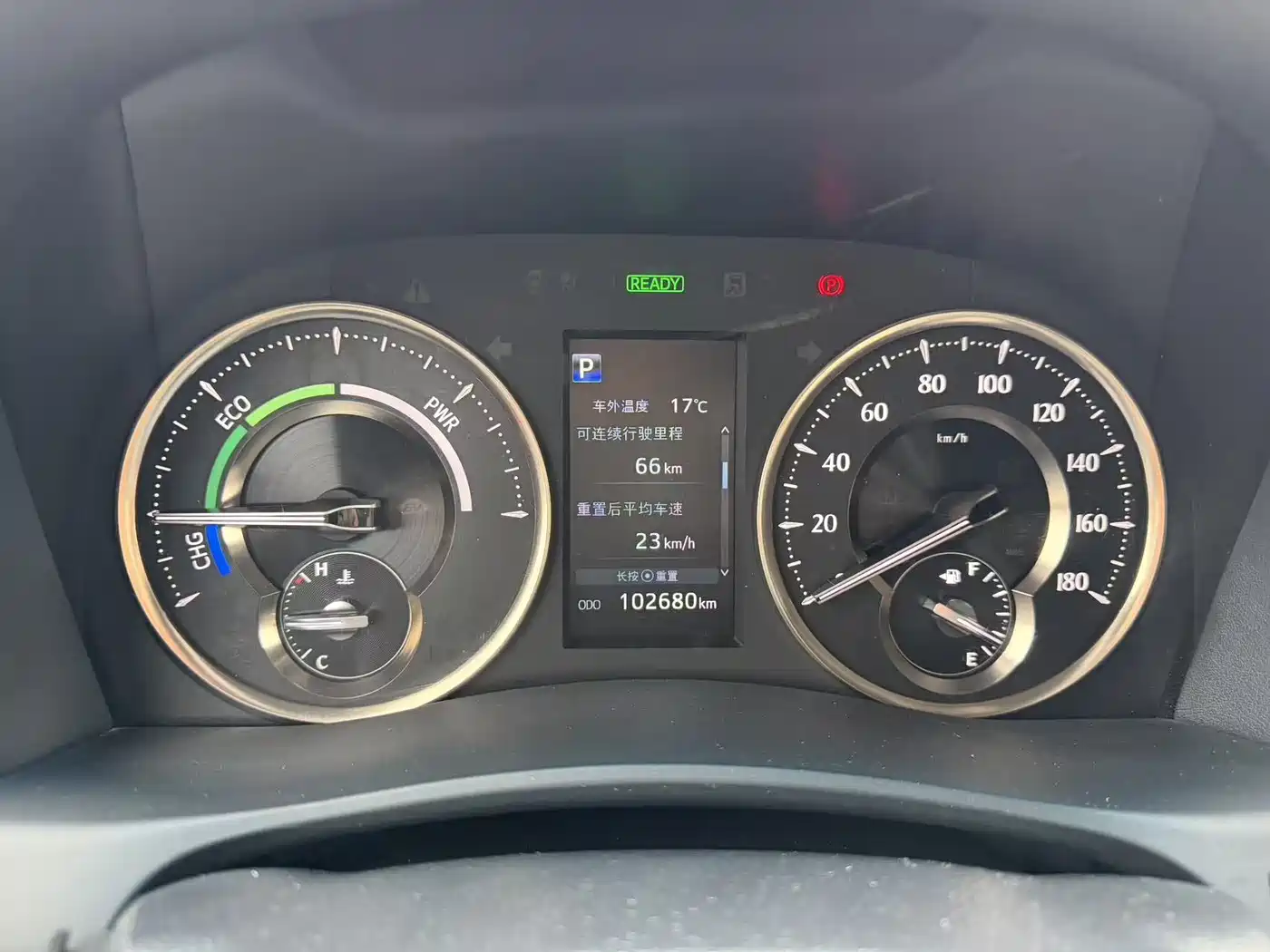 Toyota Vellfire 2019 Hybrid 2.5L HV Premium Edition фото 22
