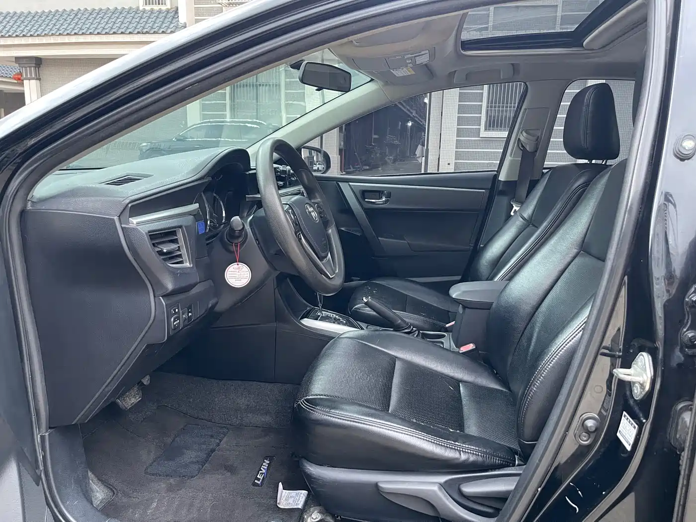 Toyota Levin 2014 1.6G CVT Elite Edition фото 9