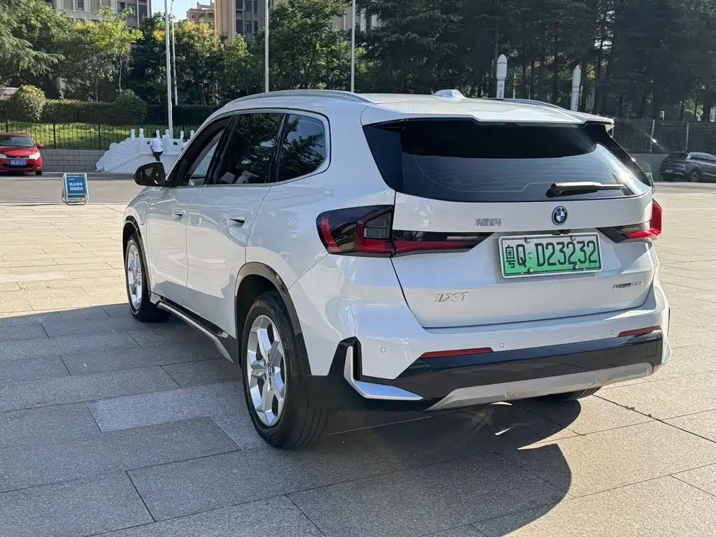 BMW iX1 2025 2023 eDrive25L M Sport Package