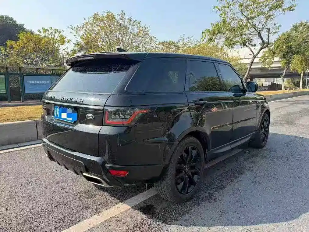 Land Rover Range Rover Sport 2015 3.0 SC V6 HSE фото 4
