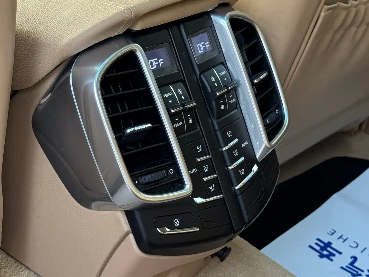 Porsche Cayenne 2016 Cayenne S 3.6T фото 12