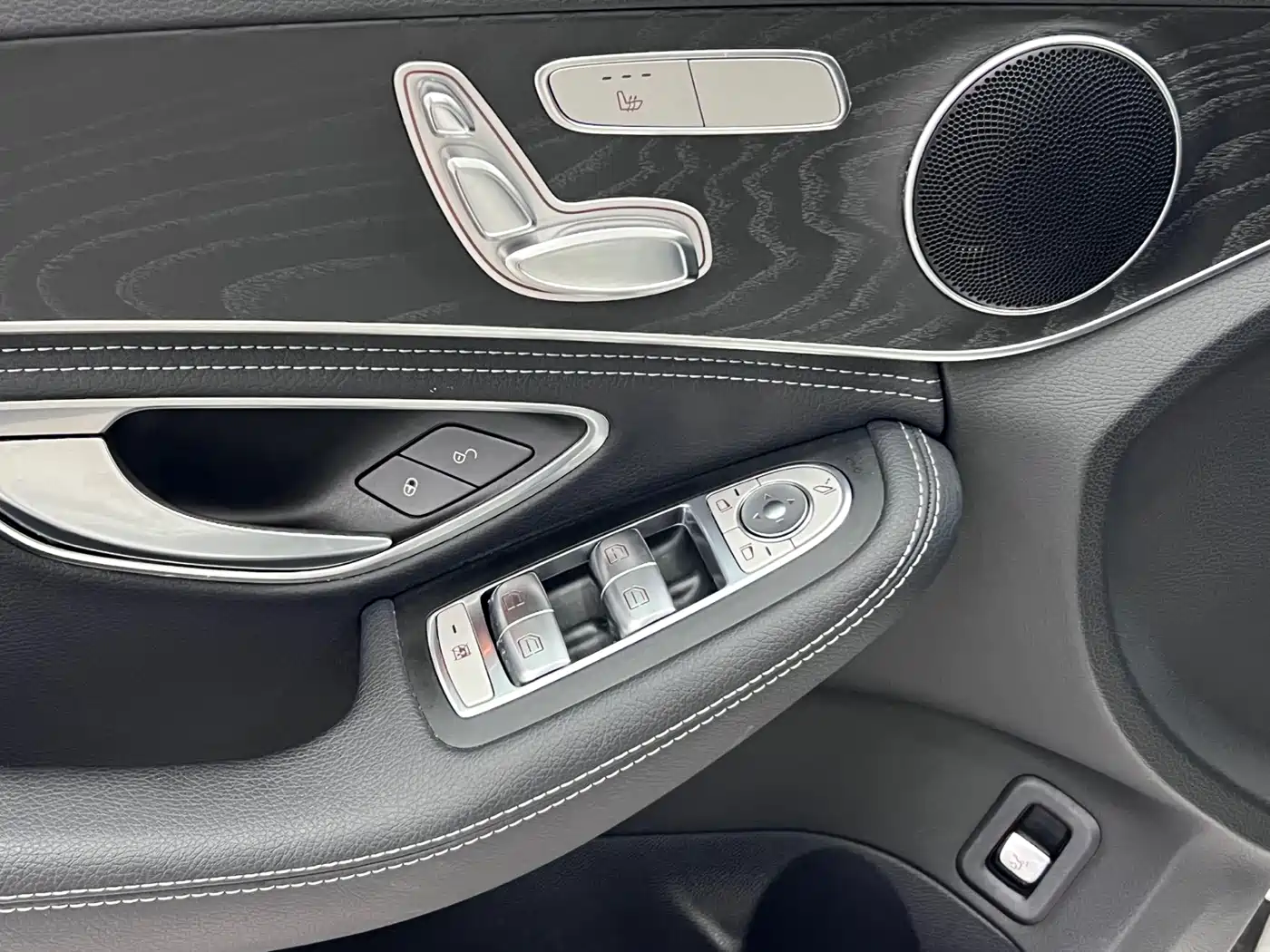 Mercedes-Benz C-Class 2017 C 200 L Sport фото 18
