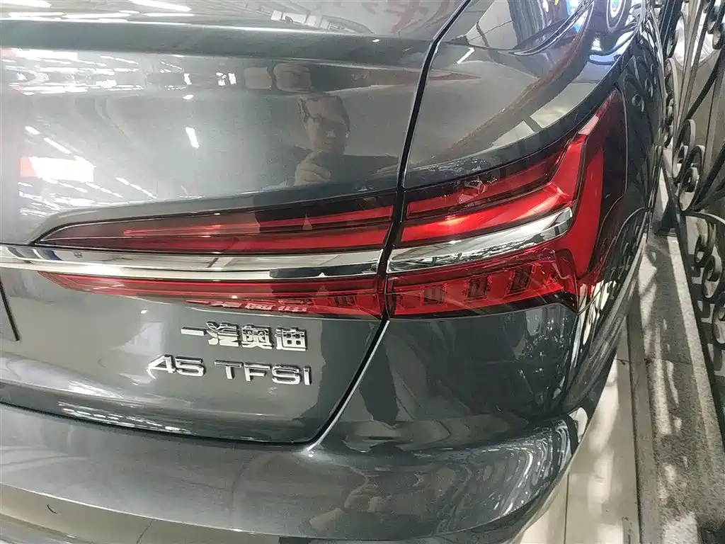 Audi A6L 2020 45 TFSI Premium Dynamic фото 24