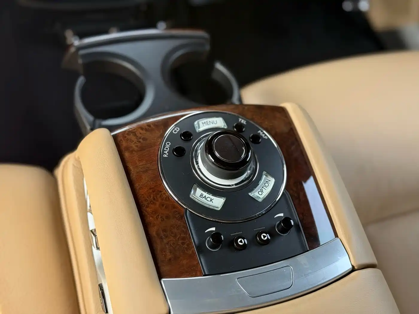 Rolls-Royce Ghost 2011 2010 Model 6.6T Standard