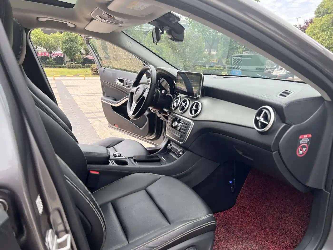 Mercedes-Benz GLA 2015 GLA 200 Fashion фото 12